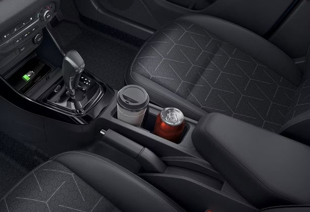 Grand Console With Armrest